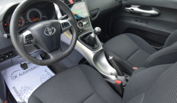 TOYOTA Auris  | FWD (przód) | Manualna | 126 KM | Szary full