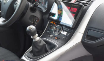 TOYOTA Auris  | FWD (przód) | Manualna | 126 KM | Szary full