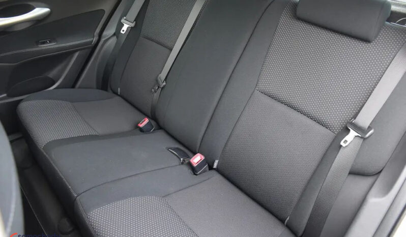 TOYOTA Auris  | FWD (przód) | Manualna | 126 KM | Szary full