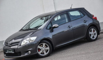 TOYOTA Auris  | FWD (przód) | Manualna | 126 KM | Szary full