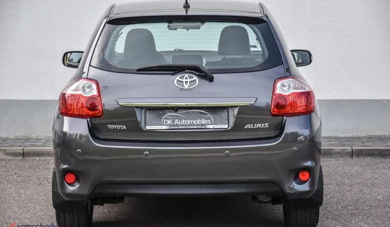 TOYOTA Auris  | FWD (przód) | Manualna | 126 KM | Szary full