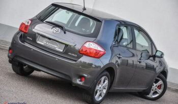 TOYOTA Auris  | FWD (przód) | Manualna | 126 KM | Szary full