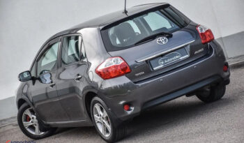 TOYOTA Auris  | FWD (przód) | Manualna | 126 KM | Szary full
