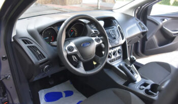 FORD Focus  | FWD (przód) | Manualna | 95 KM | Brązowy full