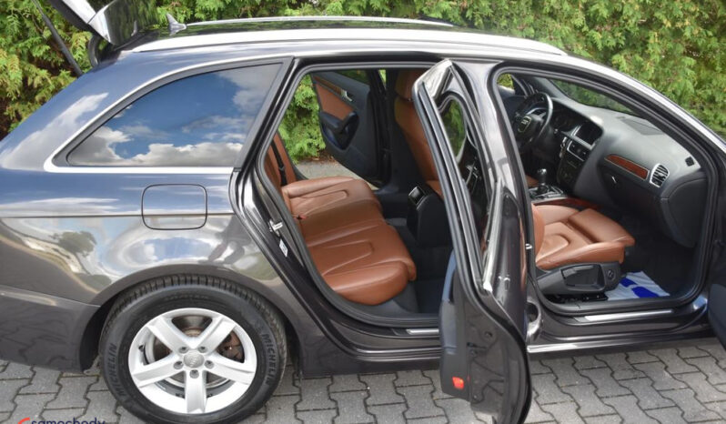 AUDI A4  | FWD (przód) | Manualna | 136 KM | Brązowy full