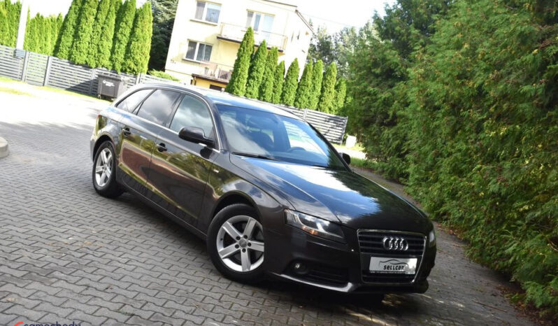 AUDI A4  | FWD (przód) | Manualna | 136 KM | Brązowy full