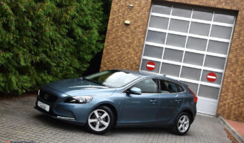 VOLVO V40  | FWD (przód) | Manualna | 115 KM | Niebieski full