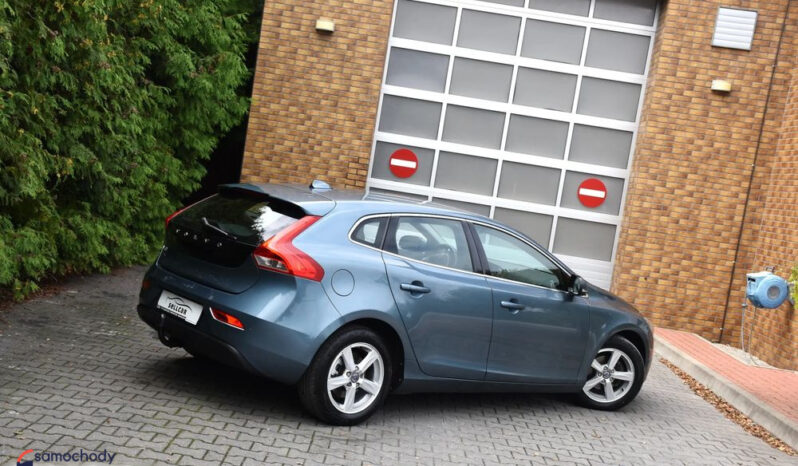 VOLVO V40  | FWD (przód) | Manualna | 115 KM | Niebieski full