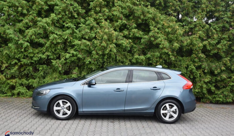 VOLVO V40  | FWD (przód) | Manualna | 115 KM | Niebieski full