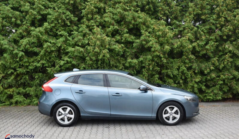 VOLVO V40  | FWD (przód) | Manualna | 115 KM | Niebieski full