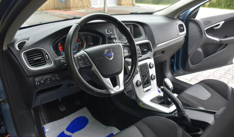 VOLVO V40  | FWD (przód) | Manualna | 115 KM | Niebieski full