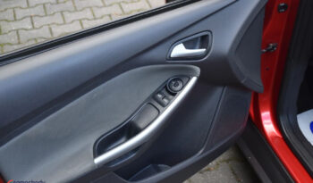 FORD Focus  | FWD (przód) | Manualna | 115 KM | Czerwony full