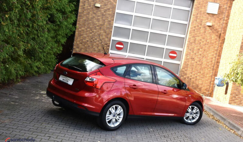FORD Focus  | FWD (przód) | Manualna | 115 KM | Czerwony full