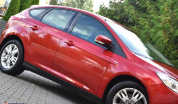 FORD Focus  | FWD (przód) | Manualna | 115 KM | Czerwony full