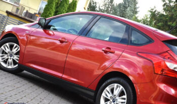FORD Focus  | FWD (przód) | Manualna | 115 KM | Czerwony full