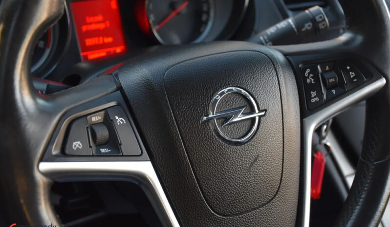 OPEL Insignia  | FWD (przód) | Manualna | 130 KM | Niebieski full