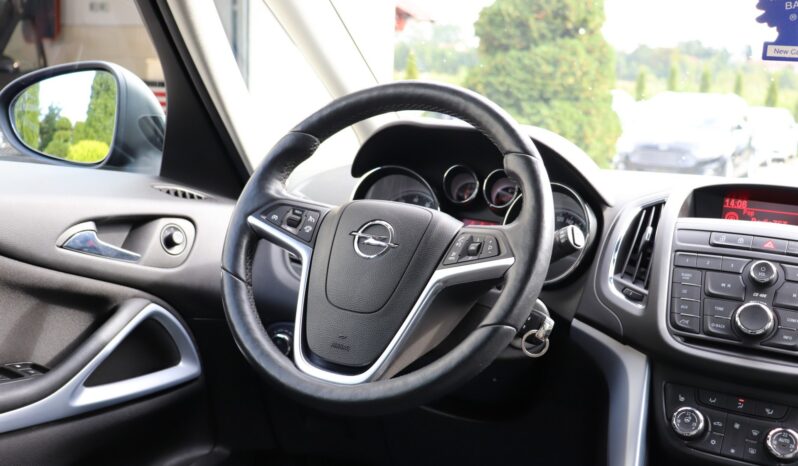 OPEL Zafira  | 2015 | 140 KM | 1364cm3 | Czarny full