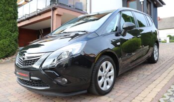 OPEL Zafira  | 2015 | 140 KM | 1364cm3 | Czarny full