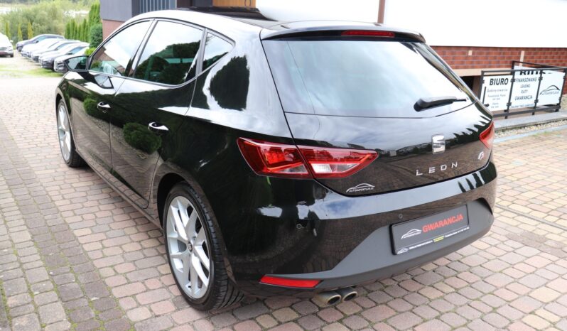 SEAT Leon  | 2018 | 150 KM | 1968cm3 | Czarny full