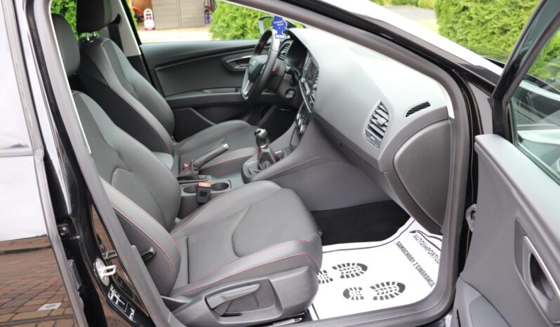 SEAT Leon  | 2018 | 150 KM | 1968cm3 | Czarny full