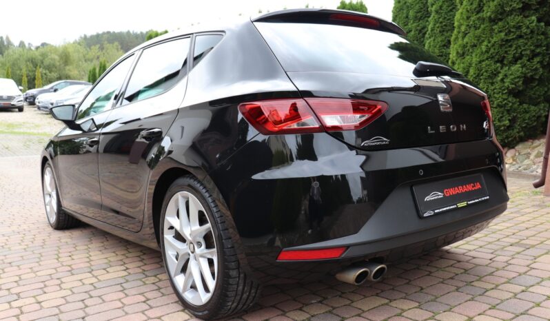 SEAT Leon  | 2018 | 150 KM | 1968cm3 | Czarny full