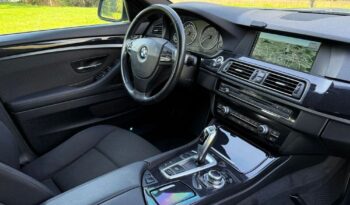 BMW Seria 5 | 4×4 (stały) | Automatyczna | 245 KM | Srebrny full