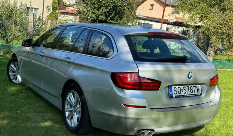 BMW Seria 5 | 4×4 (stały) | Automatyczna | 245 KM | Srebrny full