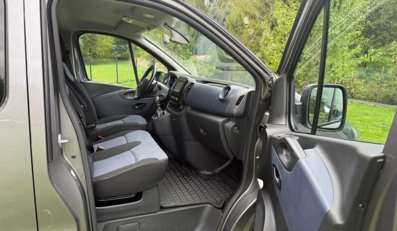 OPEL Vivaro | FWD (przód) | Manualna | 125 KM | Szary full