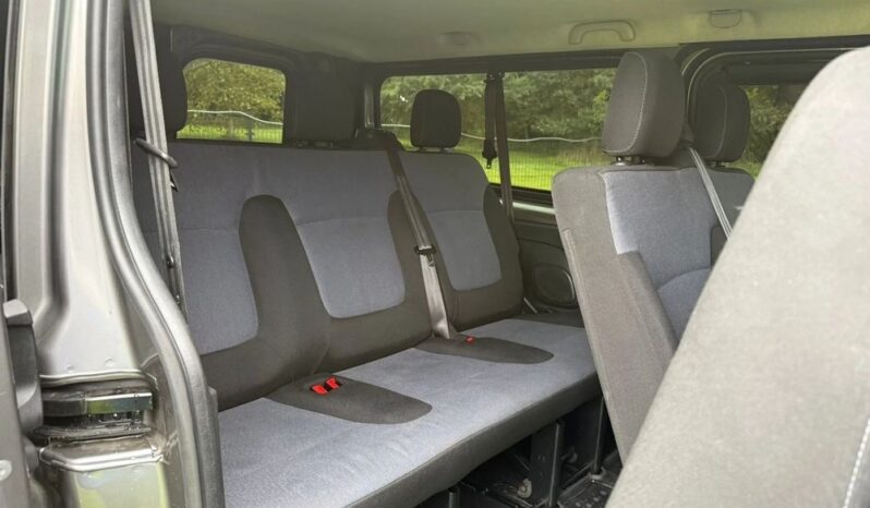 OPEL Vivaro | FWD (przód) | Manualna | 125 KM | Szary full