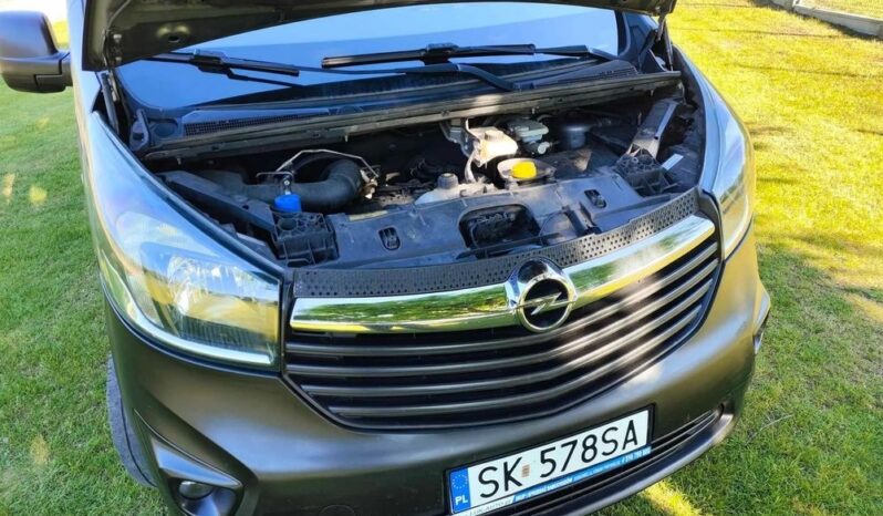 OPEL Vivaro | FWD (przód) | Manualna | 125 KM | Szary full