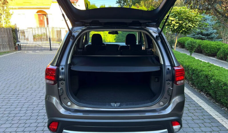 MITSUBISHI Outlander  | FWD (przód) | Automatyczna | 150 KM | Brązowy full