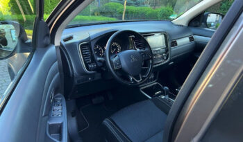 MITSUBISHI Outlander  | FWD (przód) | Automatyczna | 150 KM | Brązowy full