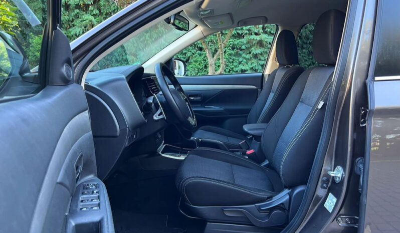 MITSUBISHI Outlander  | FWD (przód) | Automatyczna | 150 KM | Brązowy full