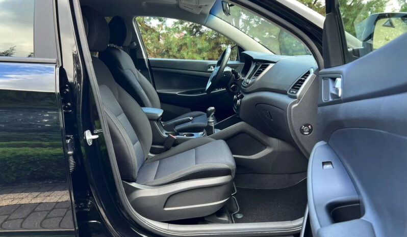 HYUNDAI Tucson  | FWD (przód) | Manualna | 132 KM | Czarny full