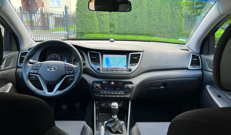 HYUNDAI Tucson  | FWD (przód) | Manualna | 132 KM | Czarny full