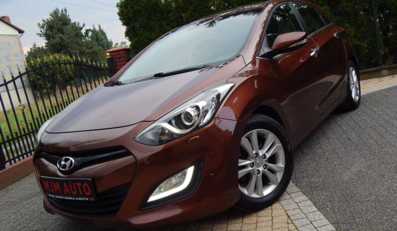 HYUNDAI I30  | FWD (przód) | Manualna | 135 KM | Brązowy full