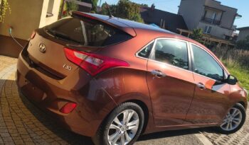 HYUNDAI I30  | FWD (przód) | Manualna | 135 KM | Brązowy full