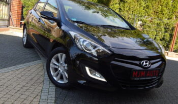 HYUNDAI I30  | FWD (przód) | Manualna | 99 KM | Czarny full