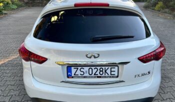 Infiniti FX | 4×4 (doł. automatycznie) | Manualna | 238 KM | Biały full