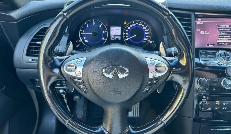 Infiniti FX | 4×4 (doł. automatycznie) | Manualna | 238 KM | Biały full