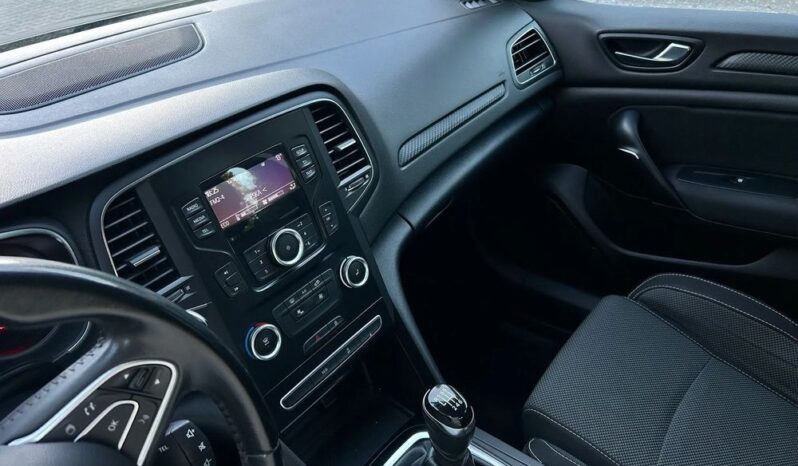 RENAULT Megane  | FWD (przód) | Manualna | 115 KM | Szary full