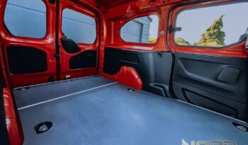 PEUGEOT Partner  | 4×4 (doł. ręcznie) | Manualna | 131 KM | Czerwony full