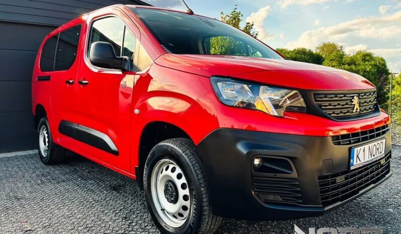 PEUGEOT Partner  | 4×4 (doł. ręcznie) | Manualna | 131 KM | Czerwony full