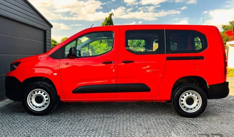 PEUGEOT Partner  | 4×4 (doł. ręcznie) | Manualna | 131 KM | Czerwony full