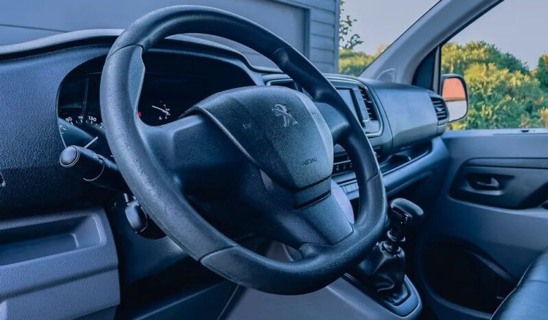 PEUGEOT Expert  | FWD (przód) | Manualna | 150 KM | Srebrny full