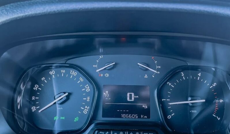 PEUGEOT Expert  | FWD (przód) | Manualna | 150 KM | Srebrny full