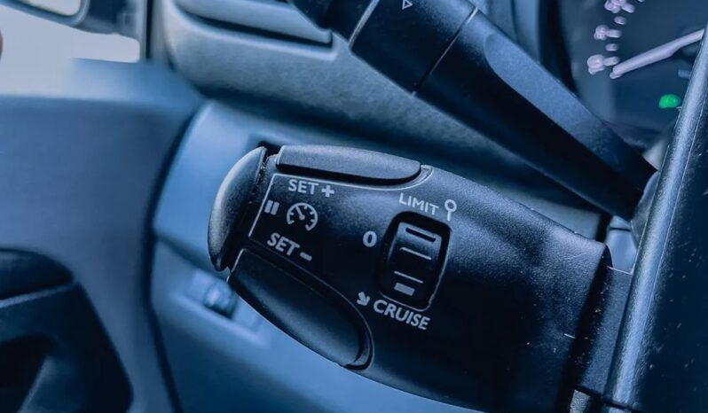 PEUGEOT Expert  | FWD (przód) | Manualna | 150 KM | Srebrny full