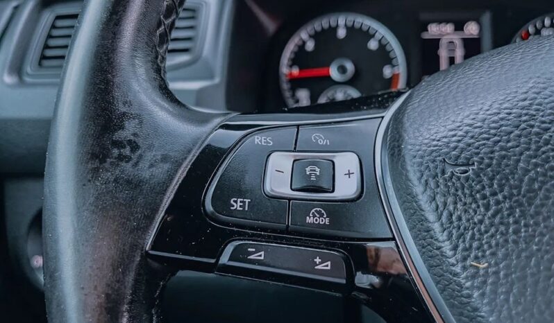 VOLKSWAGEN Caddy | 4×4 (stały) | Manualna | 122 KM | Biały full