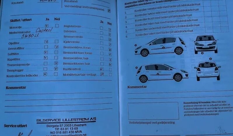SKODA Octavia  | FWD (przód) | Automatyczna | 115 KM | Srebrny full