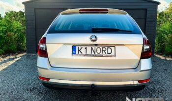 SKODA Octavia  | FWD (przód) | Automatyczna | 115 KM | Srebrny full